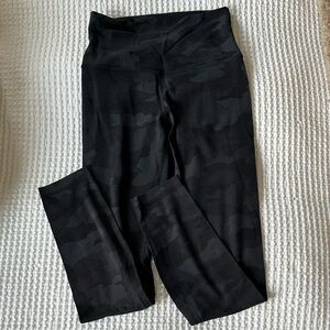 Lululemon Black Camouflage Leggings